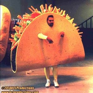 Meet your Posher, Annie